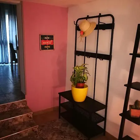 The House Appartamento