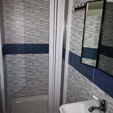 公寓 The House 雷焦艾米利亚