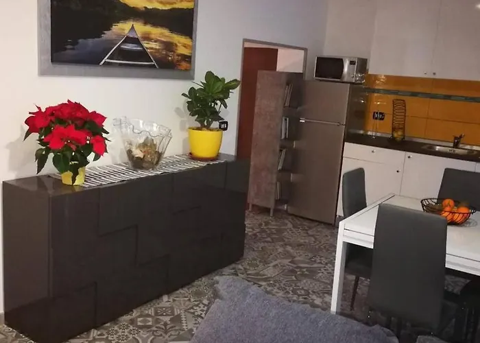 Apartament The House *